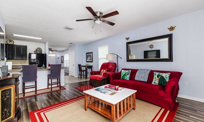 Riverview House | Peaceful 2BR Home w/Modern Comforts in Riverview