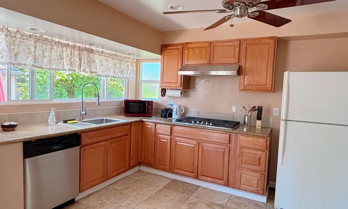 Fairfield House | Peaceful 3BD/2BA Home, Cozy Getaway