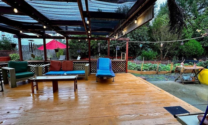 El Sobrante House | Peaceful 5-Bed Retreat w/Garden Near SF