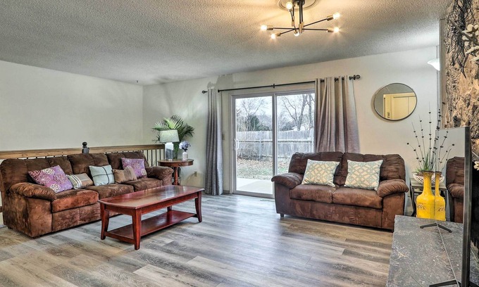 Andover House | Peaceful Andover Townhome ~ 14 Miles to Wichita!