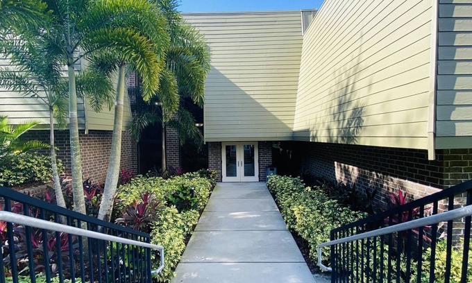 Palm Harbor Condo | Peaceful condo nestled in the heart of Innisbrook