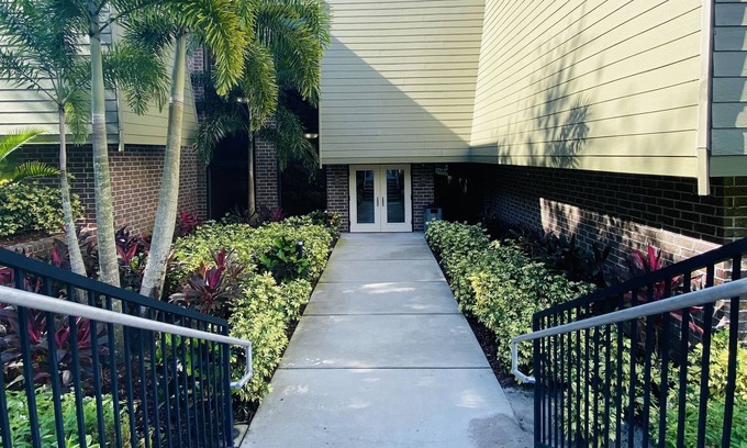 Palm Harbor Condo | Peaceful condo nestled in the heart of Innisbrook