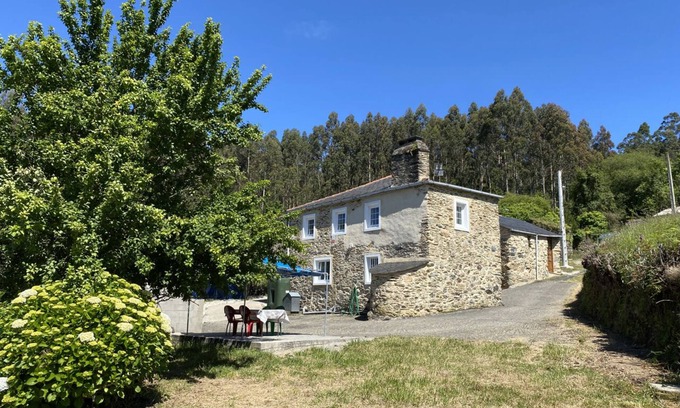 Ortigueira House | Peaceful, cozy, totally private cottage close to beaches and town.