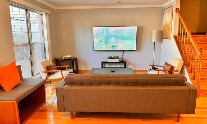 Aspen Hill House | Peaceful Escape: 3-Bedroom with 2.5 Bathroom