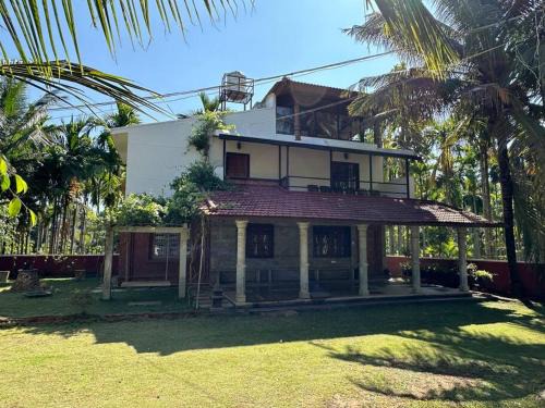 Shimoga House | Peaceful farm stay