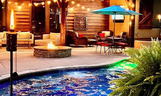 Stillwater House | Peaceful Gameday Getaway! Family Friendly