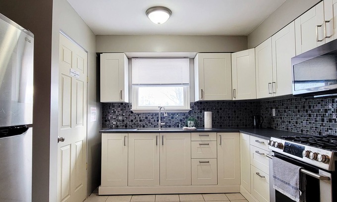 Innisfil Other | Peaceful getaway within the city limit
