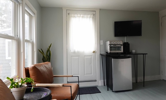 Rockport Apartment | Peaceful Guesthouse in Rockport