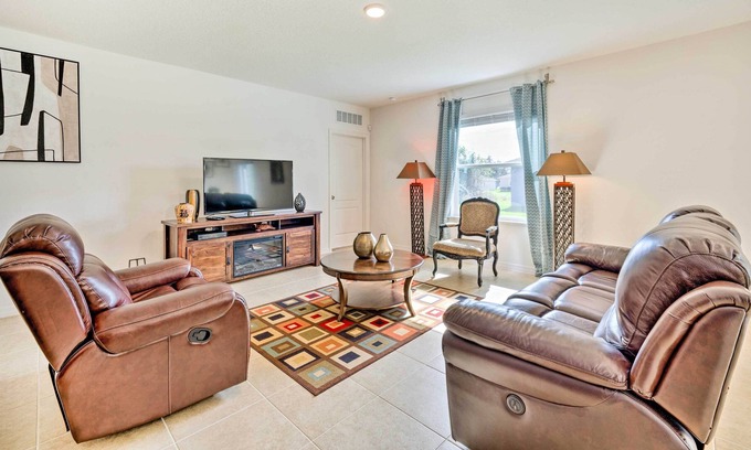 Kissimmee House | Peaceful Home w/ Patio, 26 Mi to Disney World