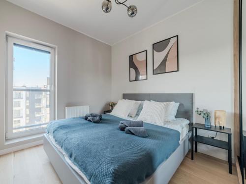 Srodmiescie Apartment | Peaceful Horizon Łódź by Aparo - Nowy Apartament, Winda, Łóżeczko Turystyczne, Balkon, 5 Piętro, Szpital CKD, Uniwersytet