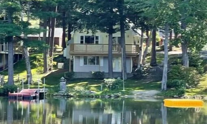 Raymond House | Peaceful Lake Front Home. Wonderful family memories. Sandy beach. Pet friendly.