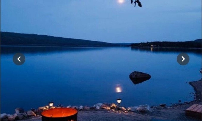 Terra Nova Cabin | Peaceful lake front space were nature is at you door step.