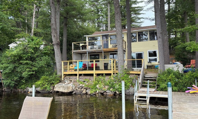 Gray Cottage | Peaceful Lakefront 3 bedroom Cottage On Quiet Forest Lake
