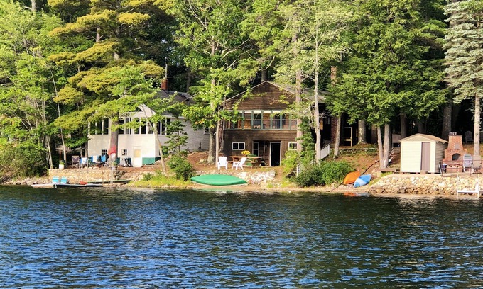 Gray Cabin | Peaceful Lakefront Cabin on Crystal Lake