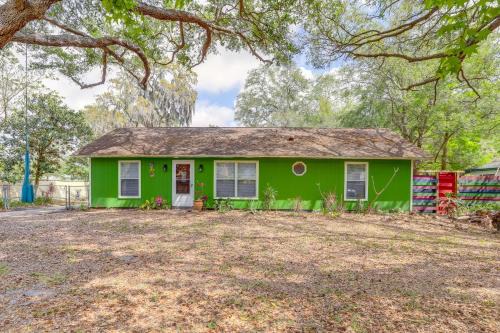 Walsingham House | Peaceful Largo Vacation Rental with Sauna and Yard!