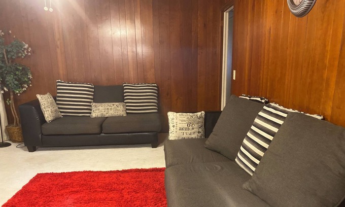 Columbus House | Peaceful Patio Retreat near Ft. Moore.