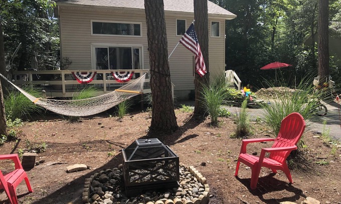 Ocean Pines House | Peaceful, pet and family-friendly beach retreat