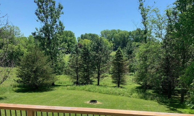 Apple River House | Peaceful Retreat in Galena Country Jo Daviess County