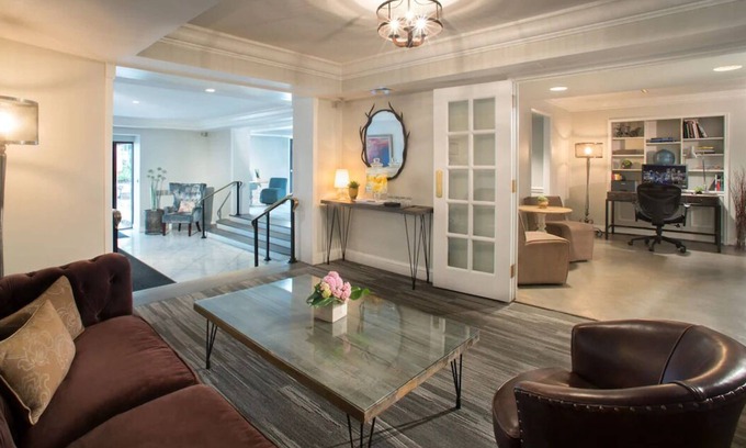 Kalorama Heights Hotel | Peaceful Retreat in Washington! Pets are Allowed, Close to Dupont Circle