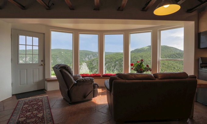 Sugarloaf House | Peaceful Rocky Mountain Retreat @ Dream Canyon w/Panoramic views-20 min to Bldr