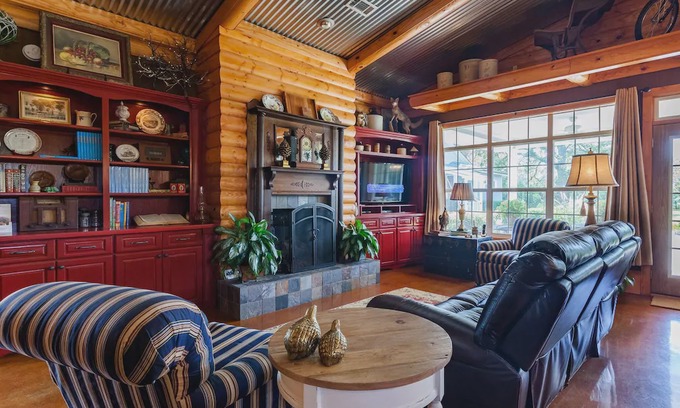Fowlstown House | Peaceful South Georgia Retreat