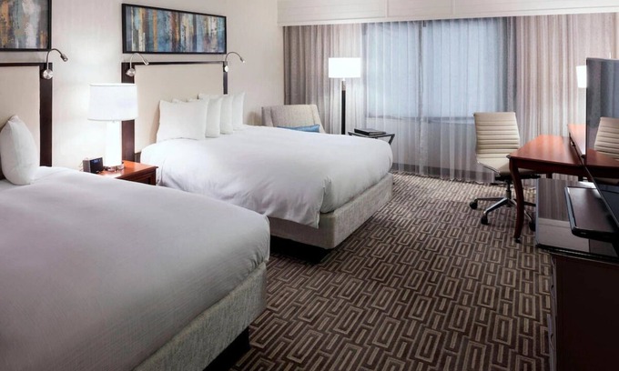 Fairfax Hotel | Peaceful Stay Near Fairfax Museum & Visitor Center | 4 Units with Free Parking