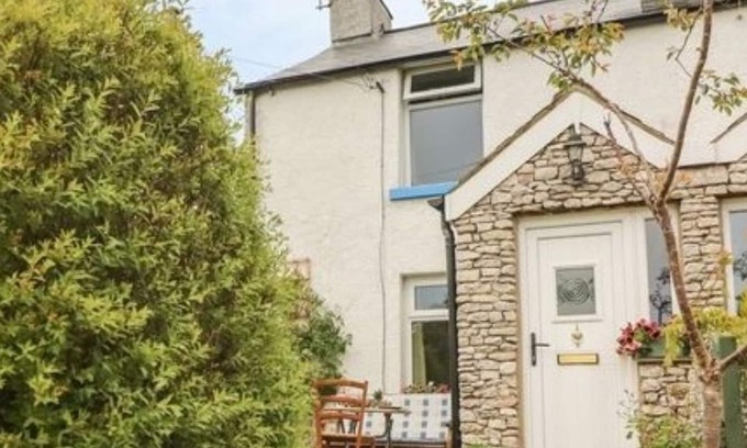 Urswick House | Peaceful Sunnybank Cottage