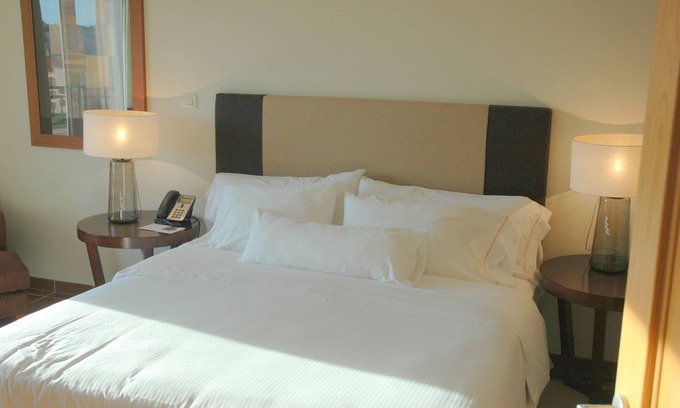 Cadriceira Apartment | Peaceful & Tranquil Apartment overlooking amazing Golf Course