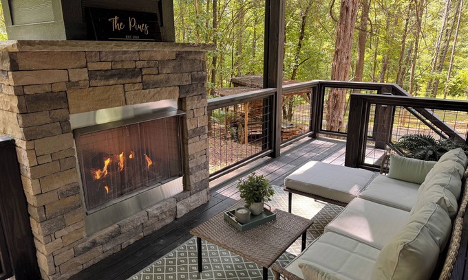 Rutherfordton House | Peaceful Vibe, Modern Cabin - 10 mins from Tryon International Equestrian Center