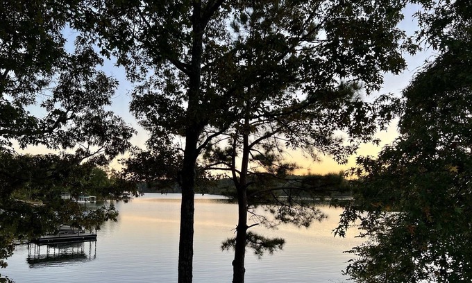 Wedowee House | PEACEFUL WATERS PENINSULA