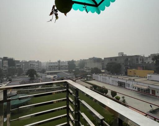 South West Apartment | Peacefulhuts stylish and independent flat near Airport