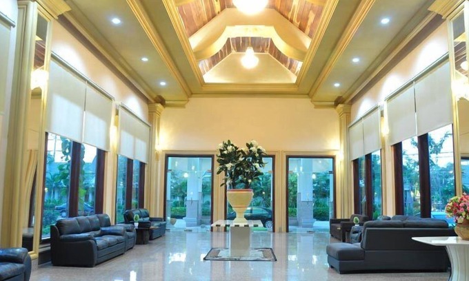 Ban Mai Hotel | Pearl resort and hotel