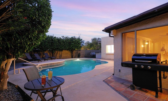 Tempe Cottage | Pebble Retreat-private Pool-7 Mins Arizona State