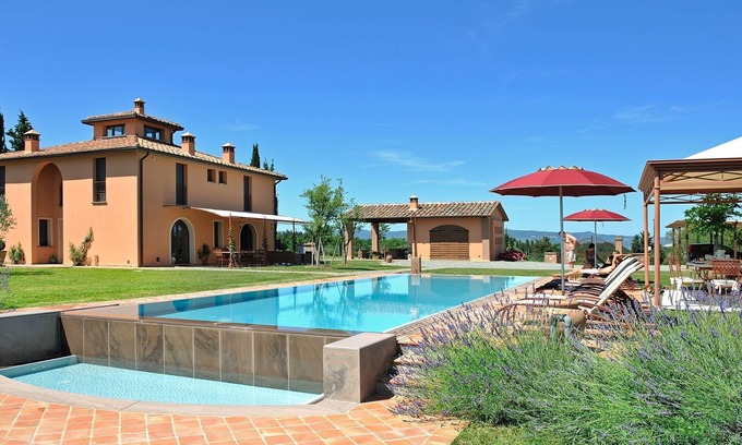 Peccioli Villa | Peccioli Countryside Villa