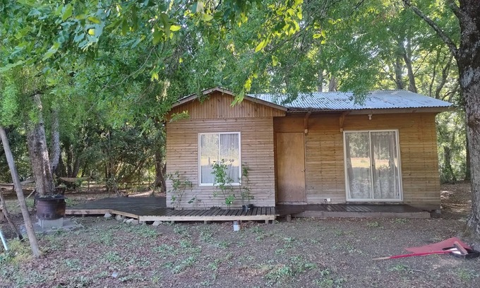 Bajos de Lircay Cabin | Pehuenche route cabins