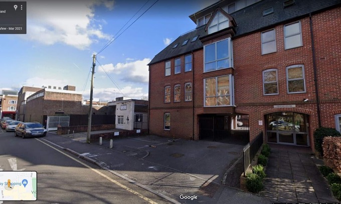 Newbury Apartment | Pelican House 8 an exclusive contemporary development (8PEL)