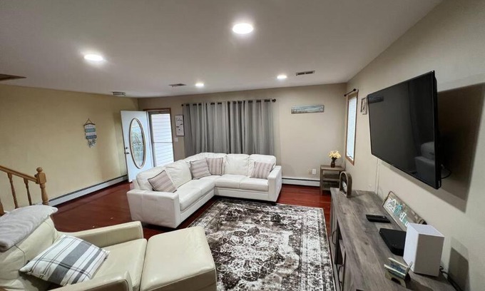 Seaside Heights Apartment | Pelican island beach house