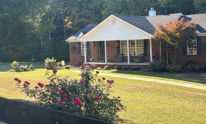 Pendleton House | Pendleton, KY Farm in Oldham Co
