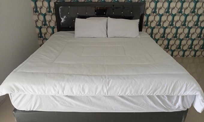 Kalianda Hotel | Penginapan Lamban Queens Kamar Double Bed Lantai Bawah
