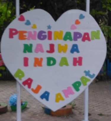 Waisai Hotel | Penginapan Najwa Indah