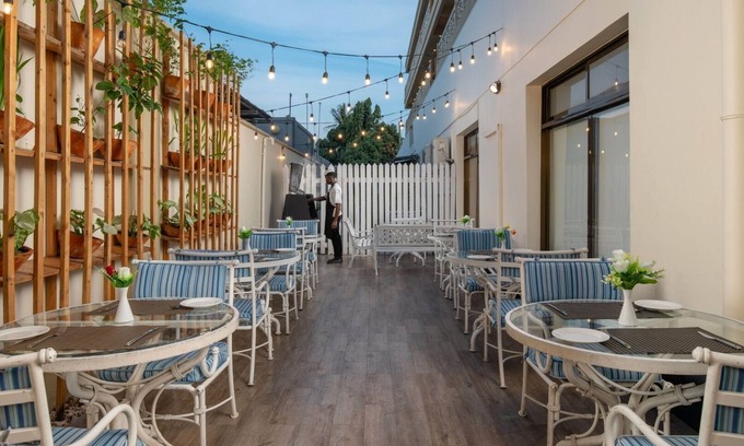 Oyster Bay Hotel | Peninsula Hotel Dar es Salaam