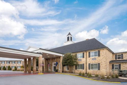 Wormleysburg Hotel | Penn Harris Hotel Harrisburg, Trademark by Wyndham