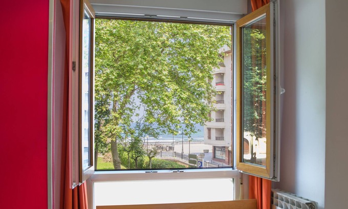 Zarautz House | Pensión Ekia Pentsioa