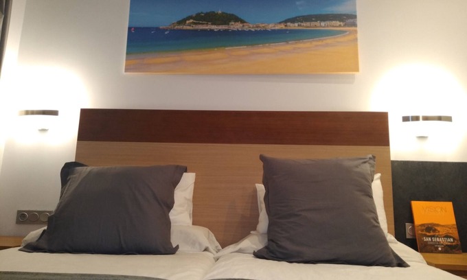 Gros House | Pensión San Sebastián Centro