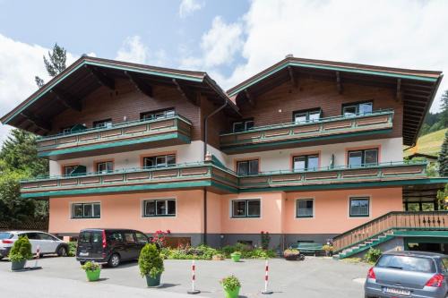 Hinterglemm Bed & Breakfast | Pension Ahorn
