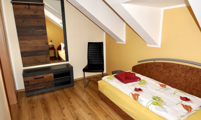 Eisenach House | Pension between the Wartburg and the city center - both in minutes on foot