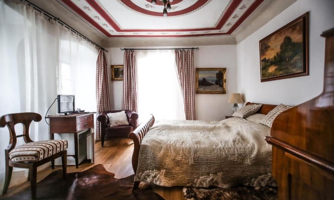 Cesky Krumlov House | Pension Cortes