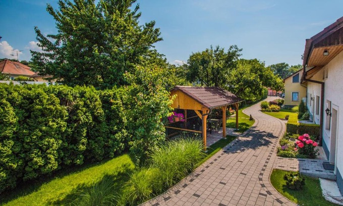 Banka House | Pension Danninger