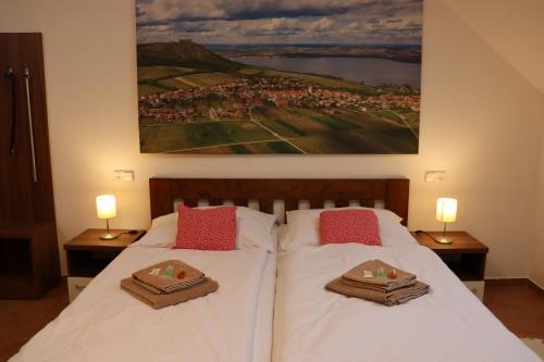 Pavlov House | Pension Florián