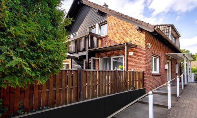Norderstedt House | Pension Haus am Kohfurth